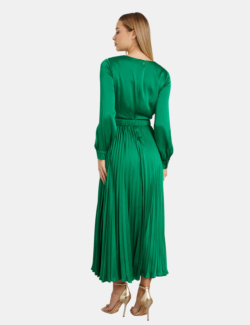 فستان سوزان أخضر