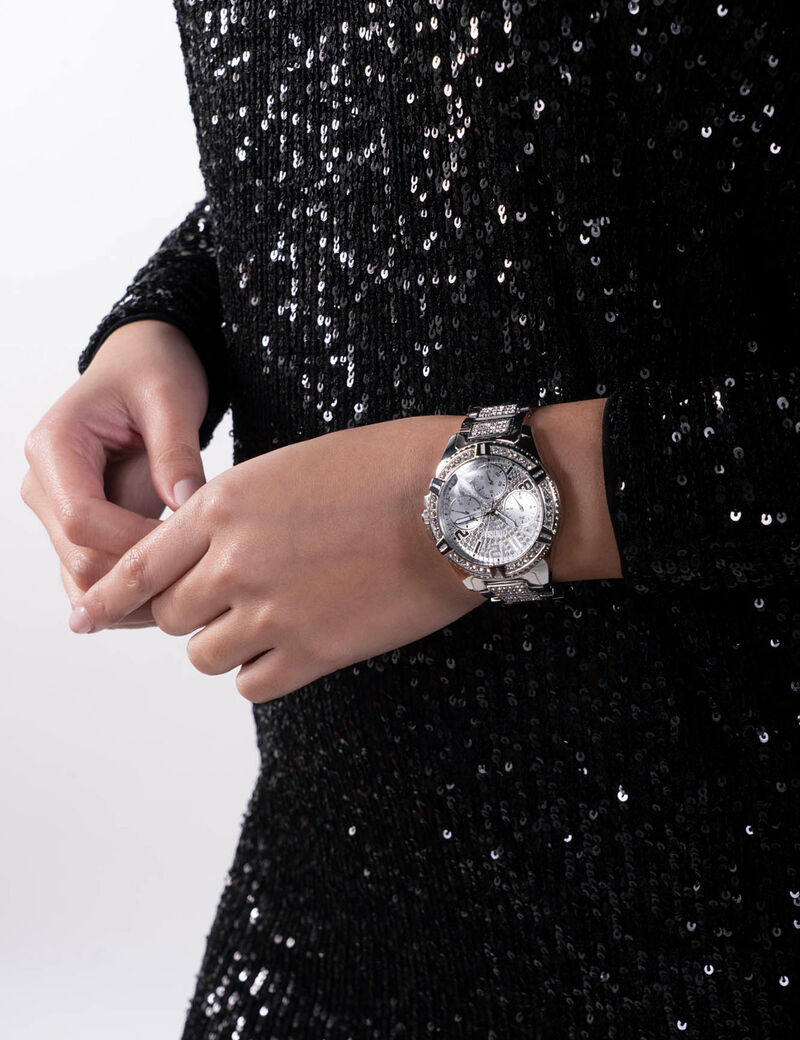 ساعة يد باللون الفضي متعددة الوظائف ومرصعة بأحجار الراين