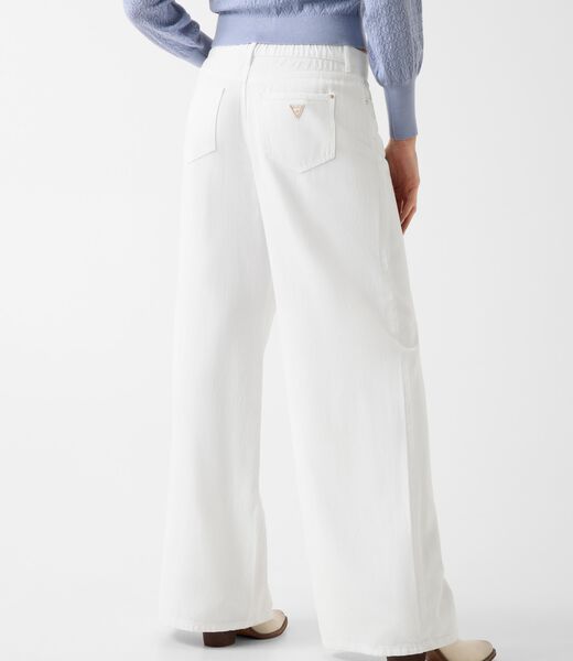 Wide-leg pants