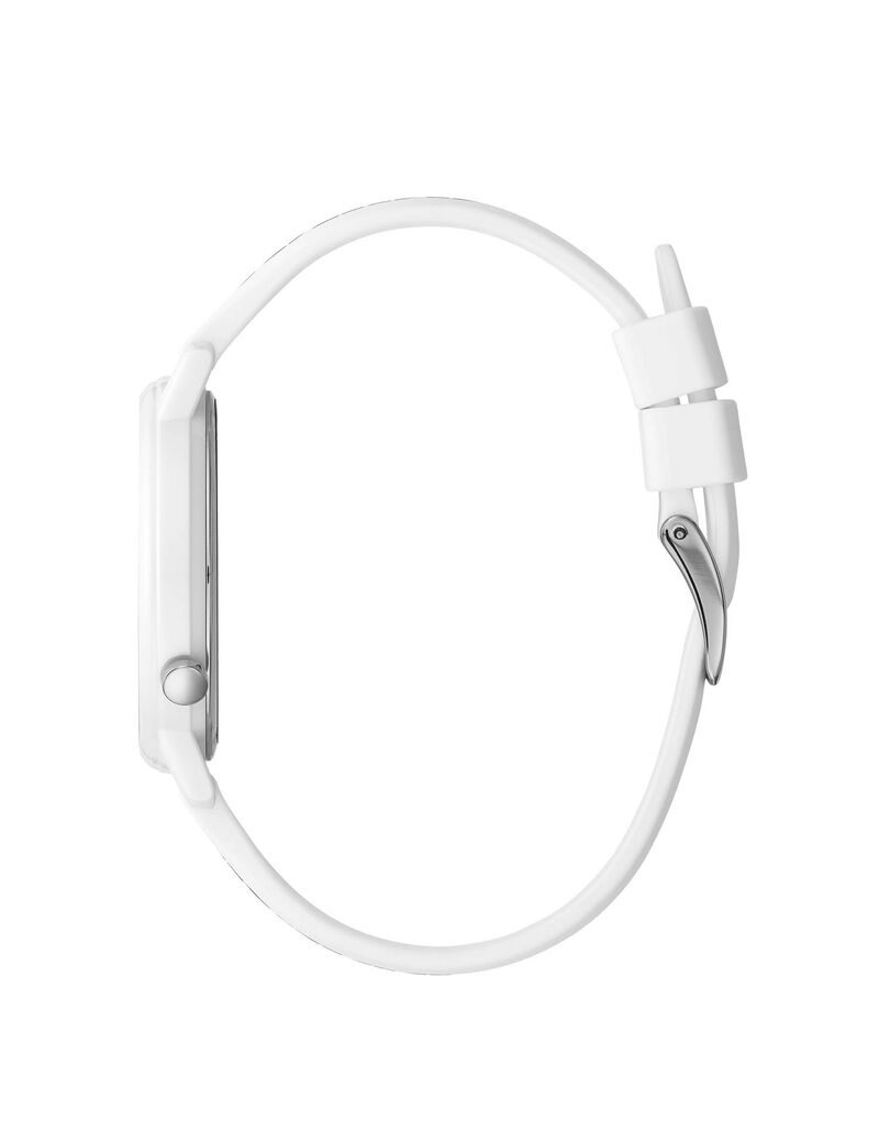 ساعة يد بيضاء تحمل شعار العلامة التجارية