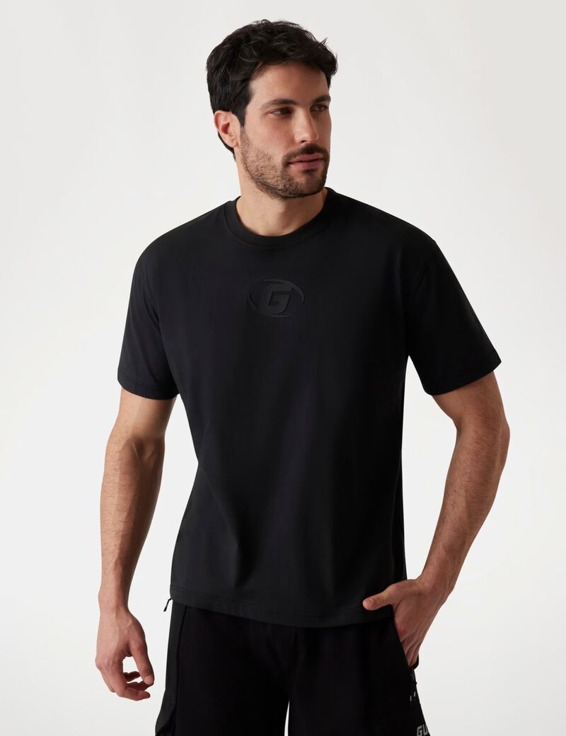 Front G logo T-shirt