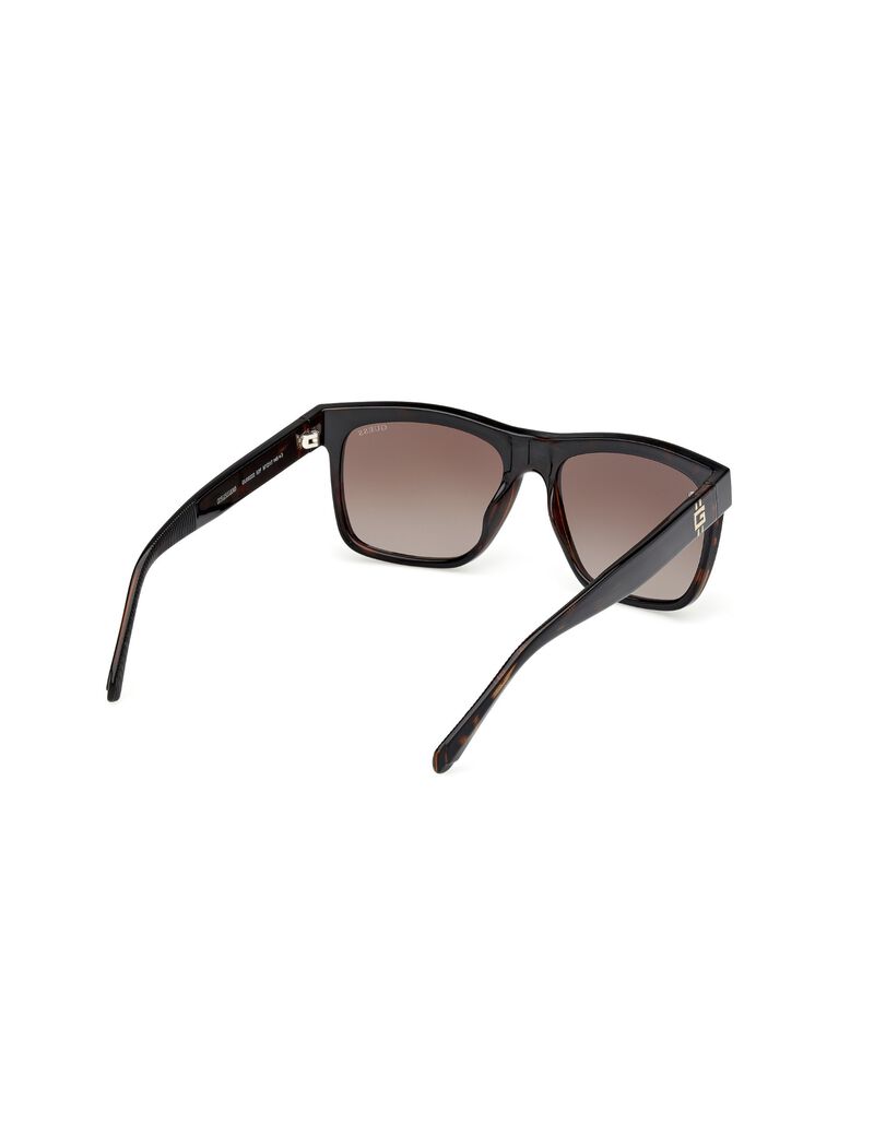 Square full rim sunglasses