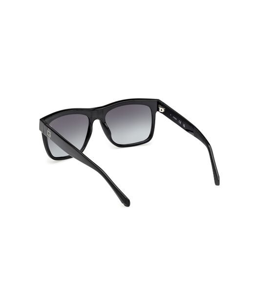 Square full rim sunglasses