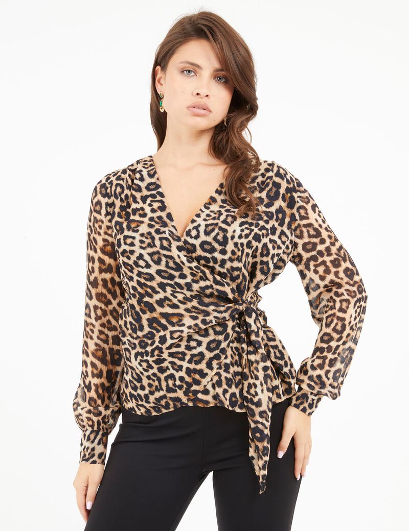 Maria wrap top