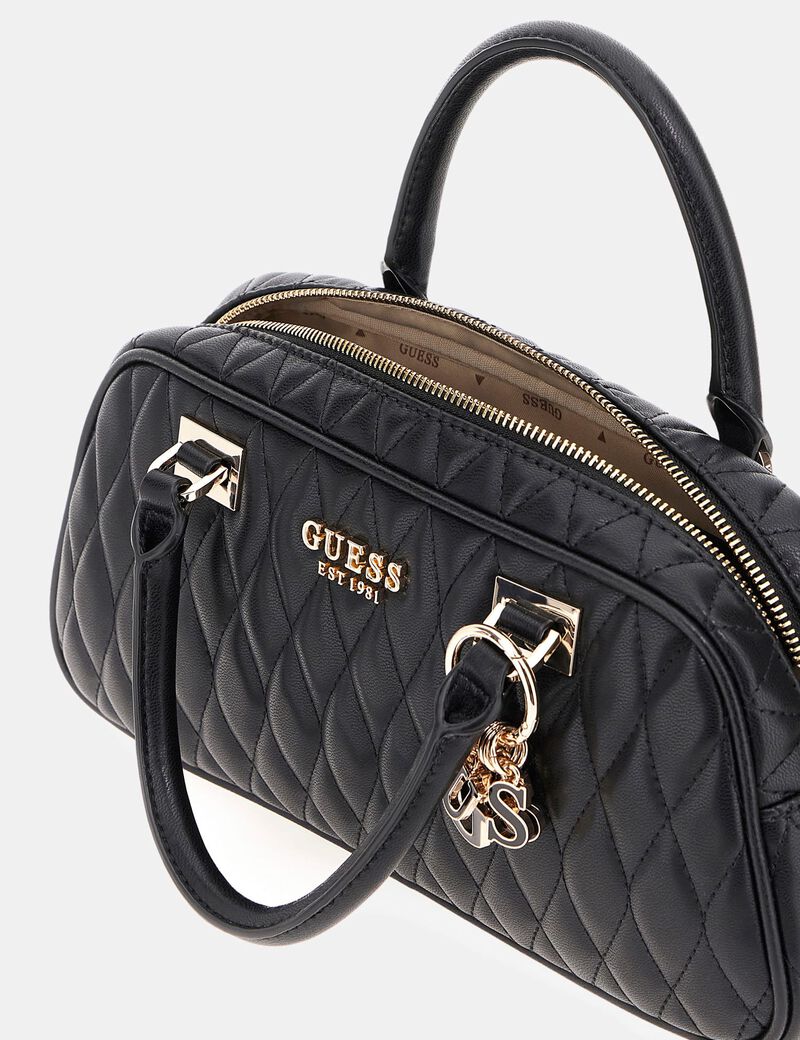 Valla quilted handbag