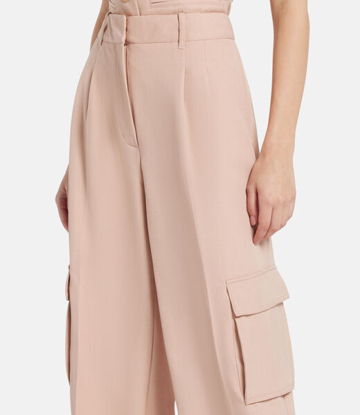 Loose leg regular cargo pant