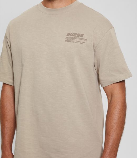 Front logo t-shirt