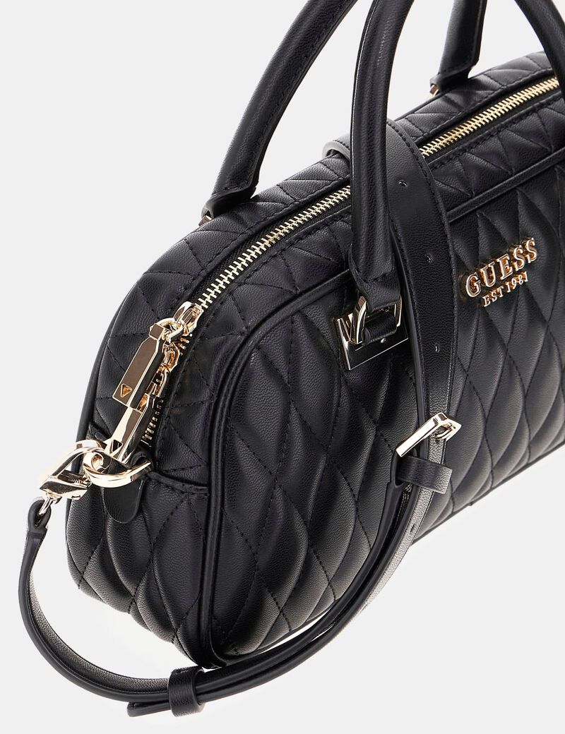 Valla quilted handbag