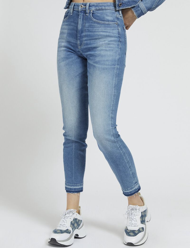 Patch Relaxed Fit Denim Pant