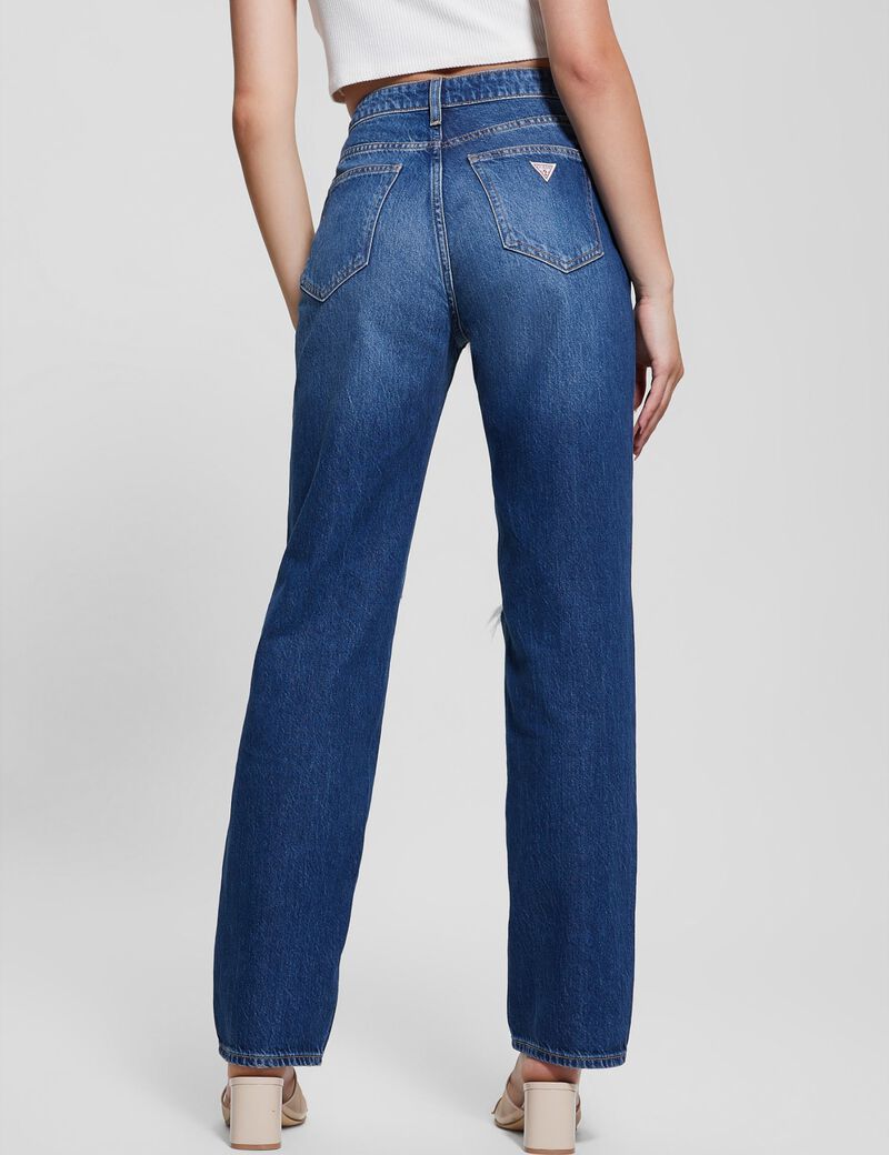 Relaxed Straight