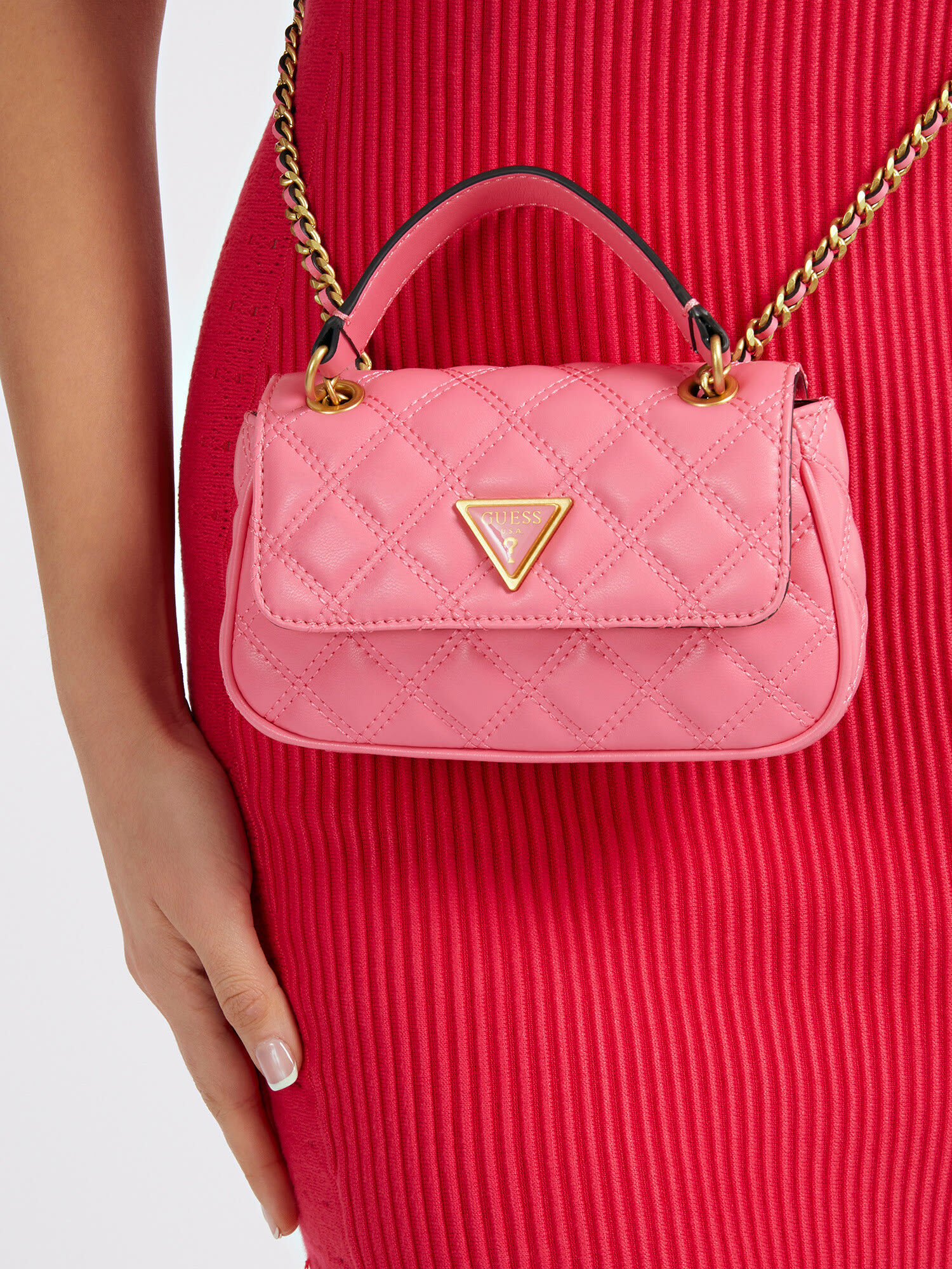 Guess pink cheap quilted bag