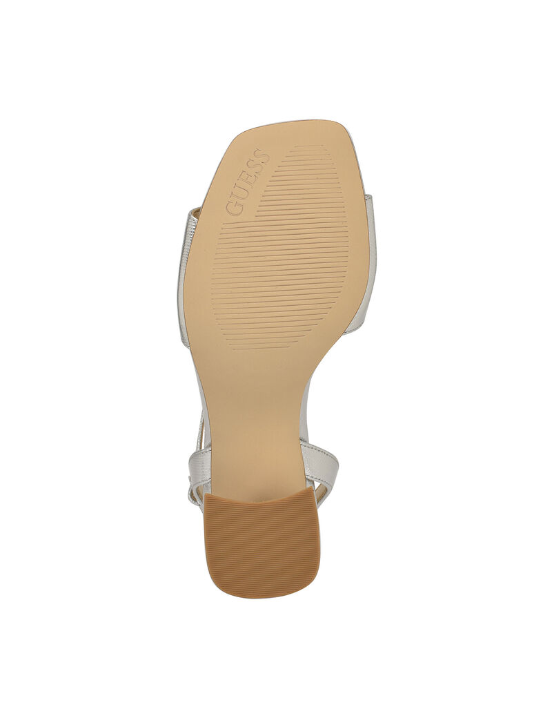 Gelyae block heel sandals