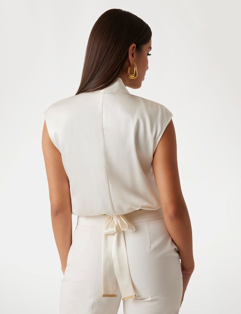 Marciano wrap top
