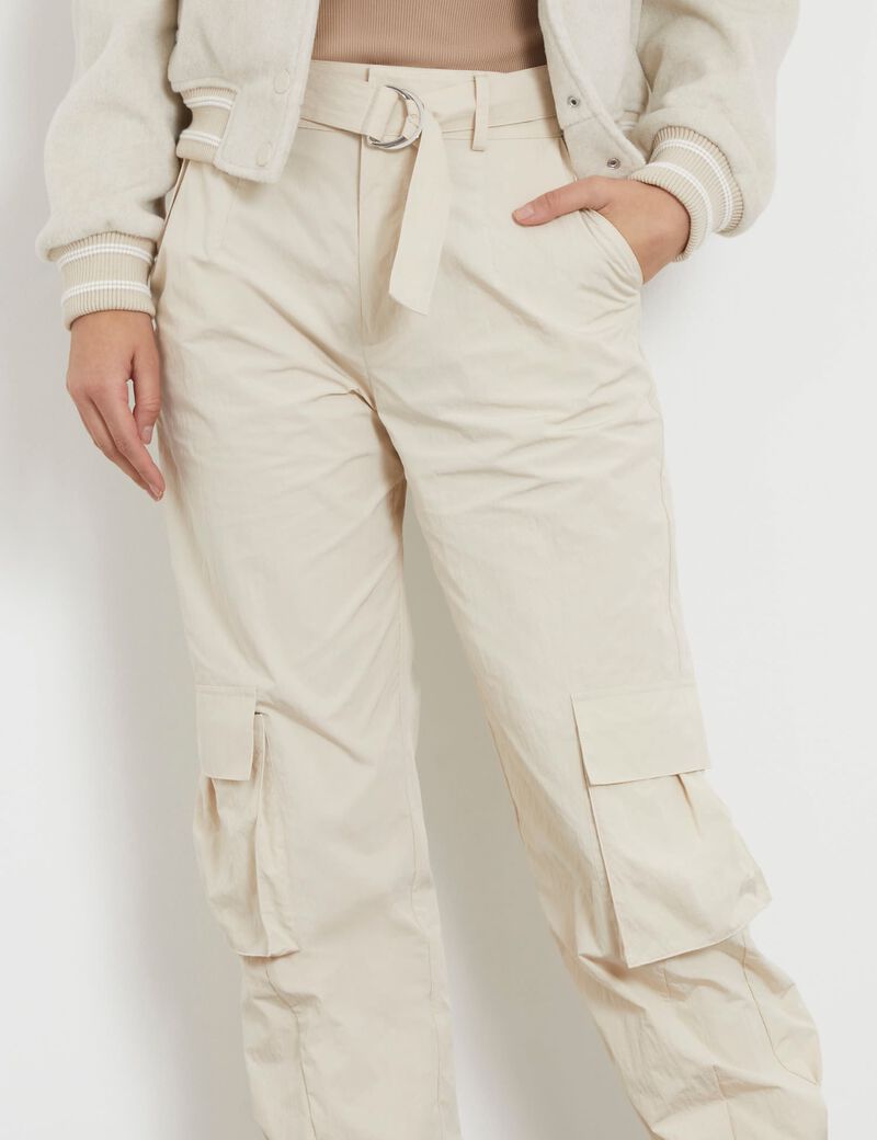Mid Rise Cargo Pant