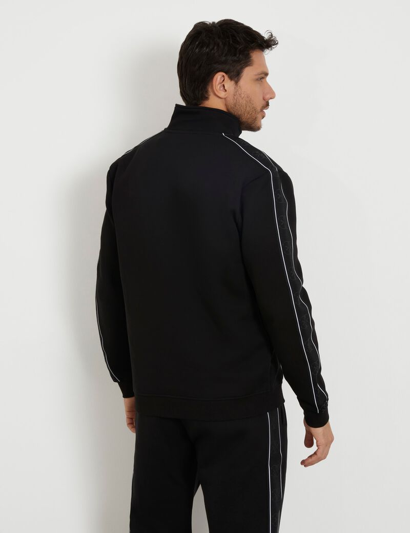 Side logo sweatshirt