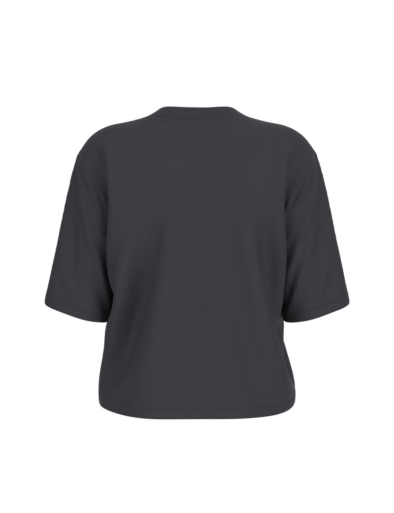 Front logo t-shirt