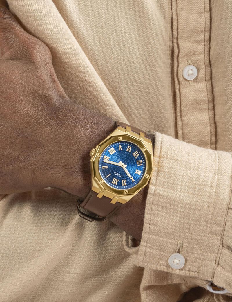 ساعة يد كوارتز تناظرية من الجلد الطبيعي باللون البني