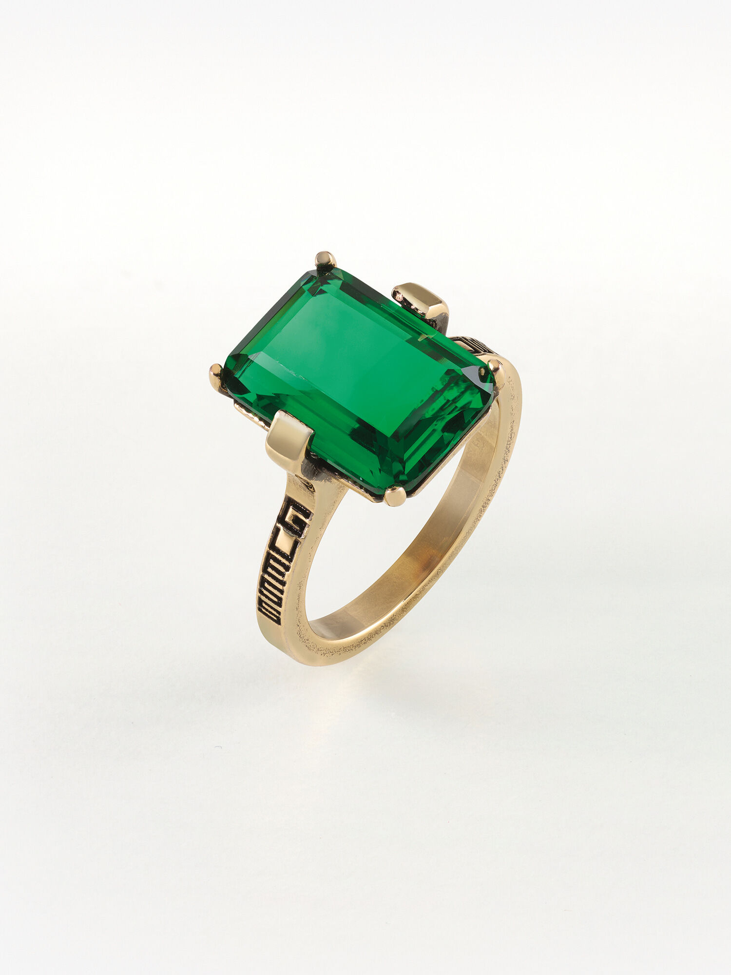 Shop GUESS Online 14X10Mm Emerald Ring Ag