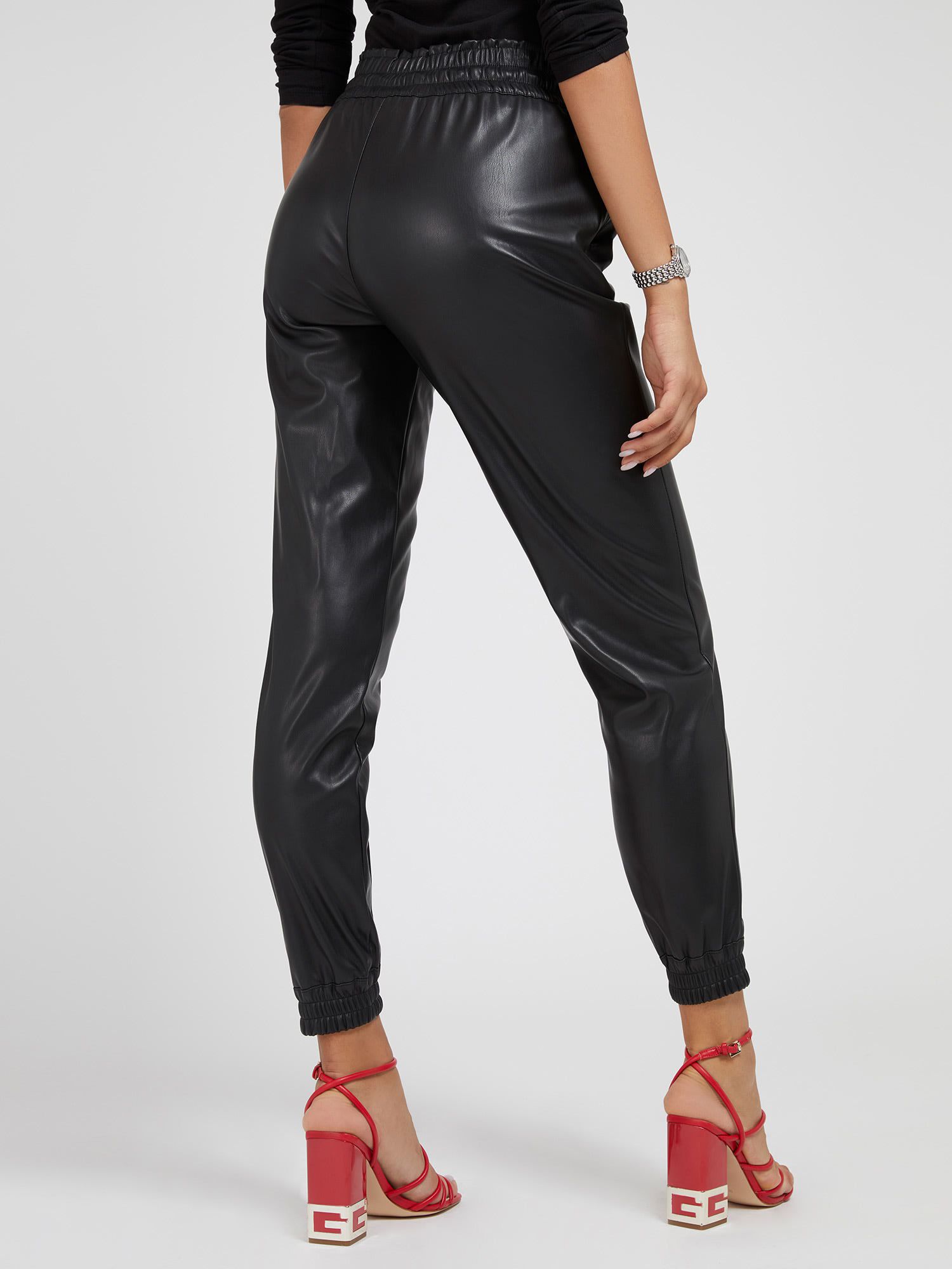 Jogger Pants \u0026 Leggings | Guess SA