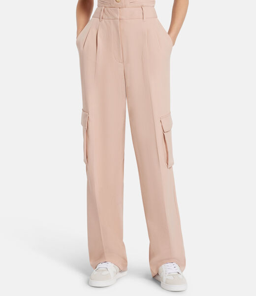Loose leg regular cargo pant