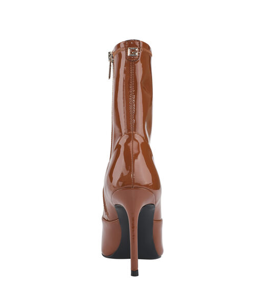 Pointed Stilleto-Heeled Boots