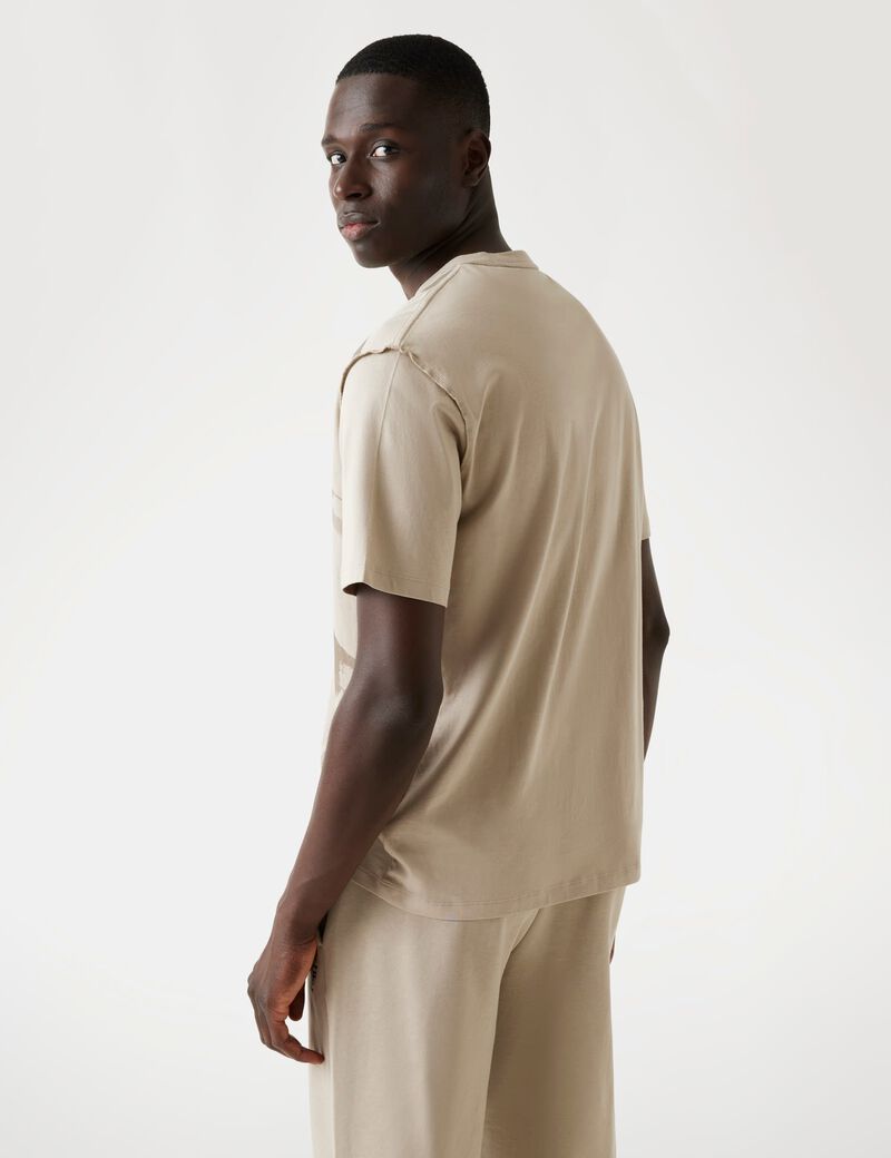 Oversized logo T-shirt