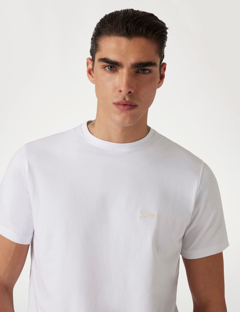 Embroidered logo t-shirt