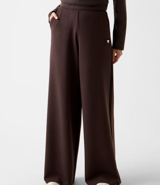 بنطال واسع الساق متوسط ​​الارتفاع