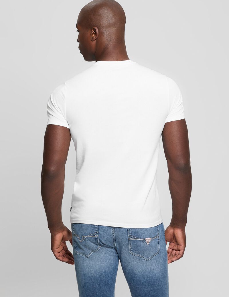 Chain triangle logo t-shirt