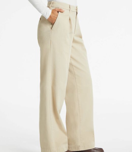 Wide-Leg Trousers