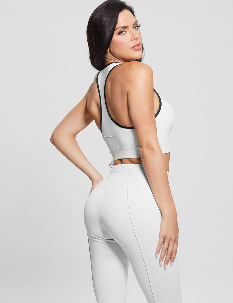 ملابس رياضية علوية